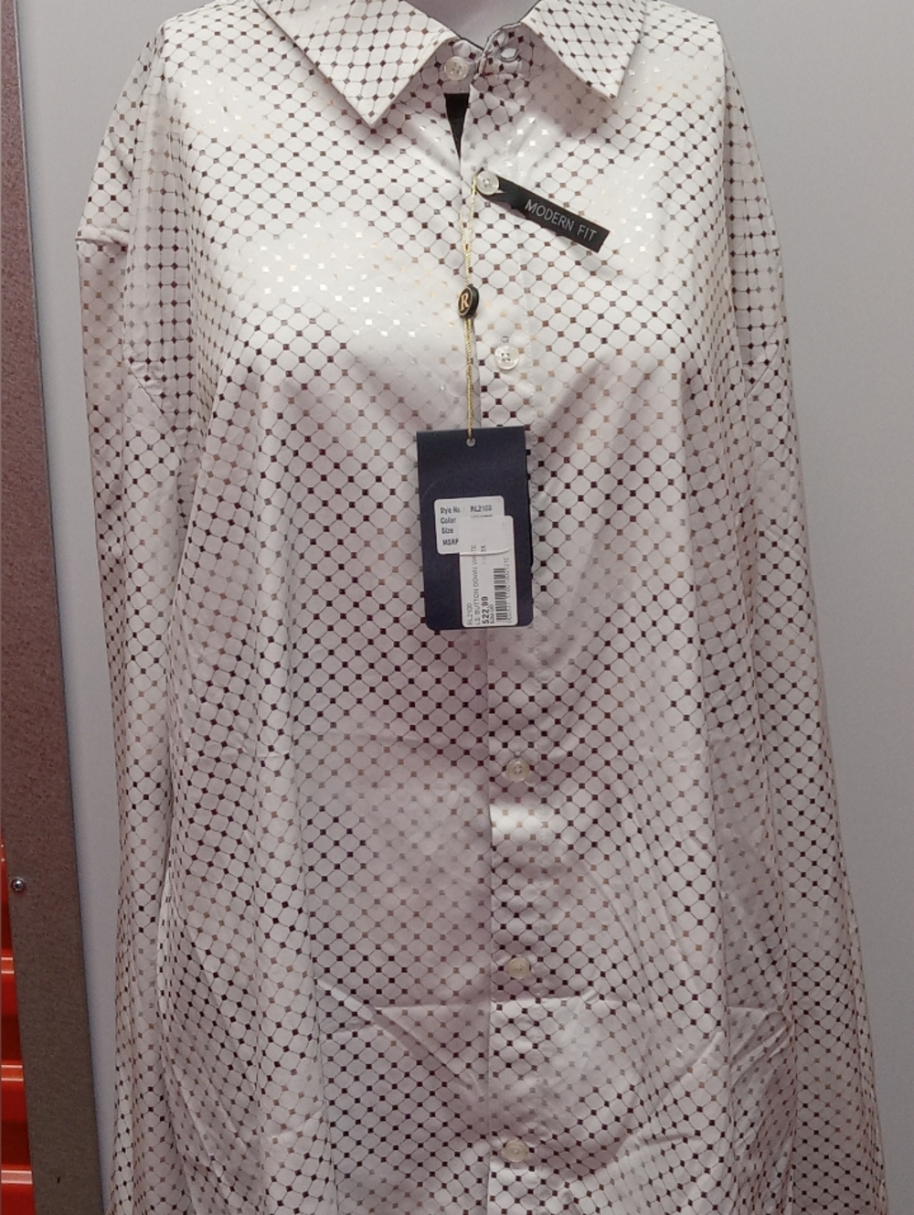 Button-Up Shirt with  Diamond Print